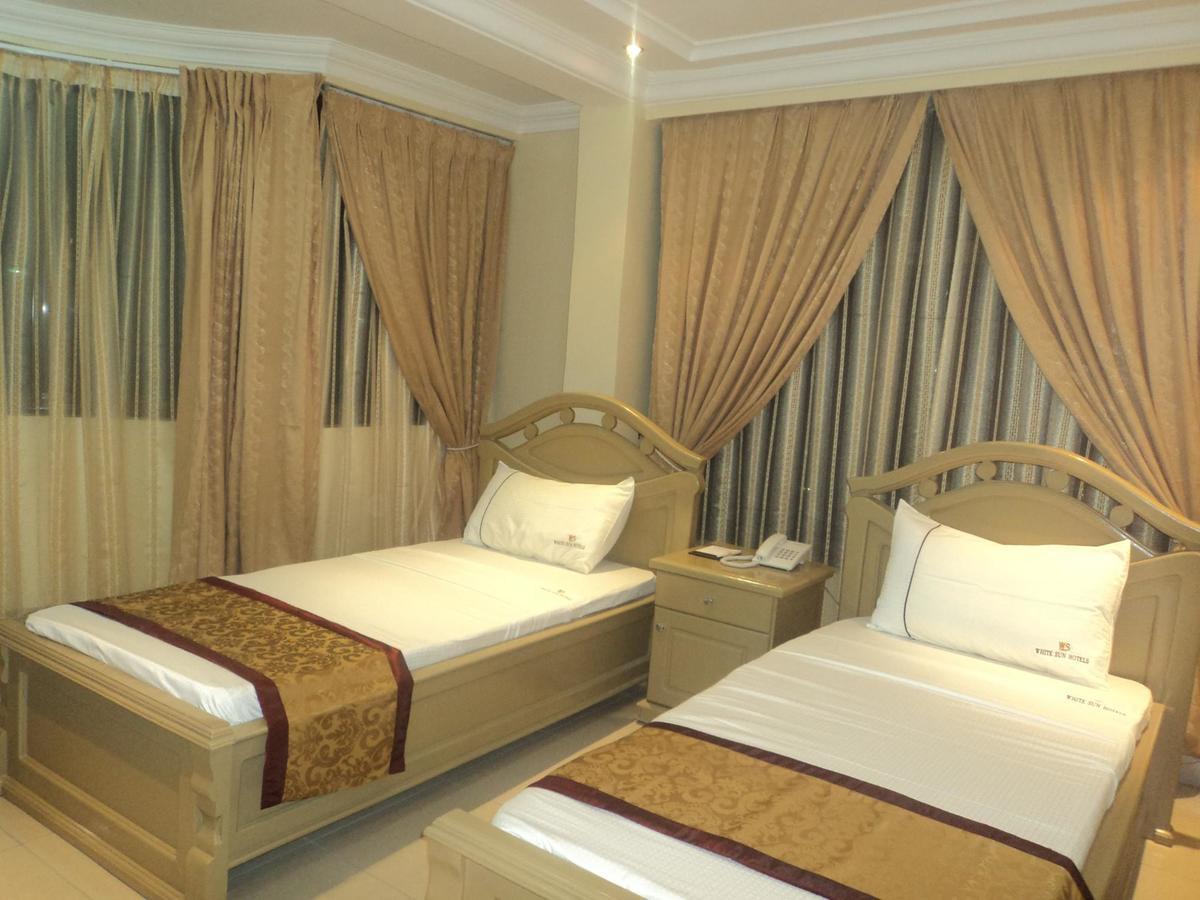 Rising Sun Hotel Dar es Salaam Esterno foto