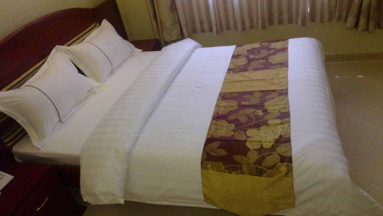 Rising Sun Hotel Dar es Salaam Esterno foto