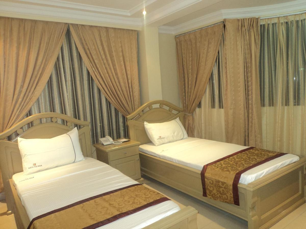 Rising Sun Hotel Dar es Salaam Esterno foto