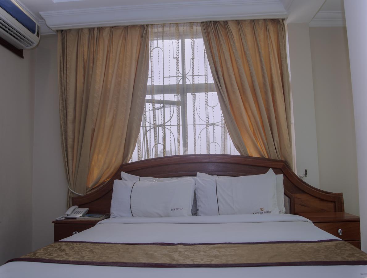 Rising Sun Hotel Dar es Salaam Esterno foto