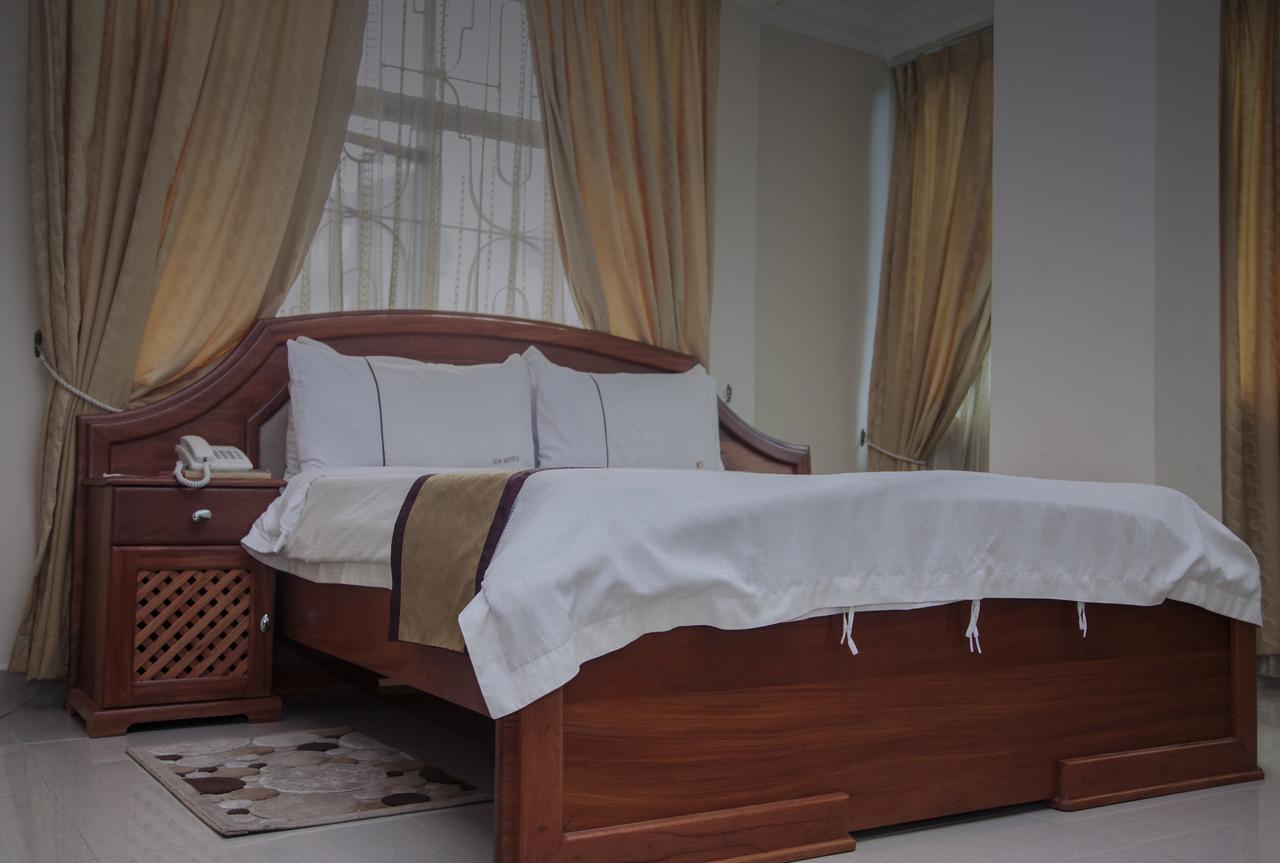 Rising Sun Hotel Dar es Salaam Esterno foto