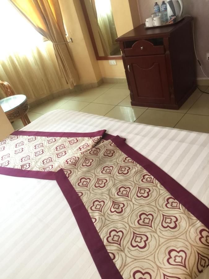 Rising Sun Hotel Dar es Salaam Esterno foto