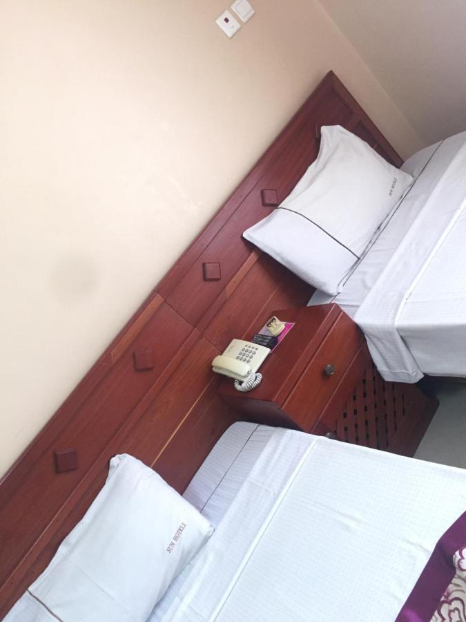 Rising Sun Hotel Dar es Salaam Esterno foto